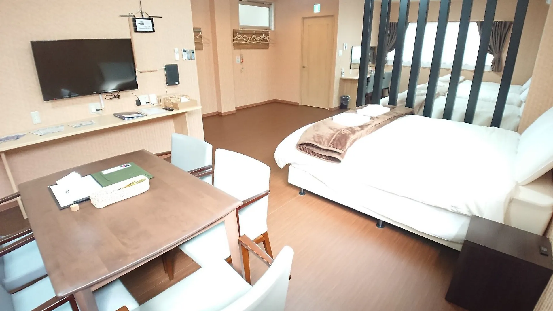 Port House Apartment Osaka